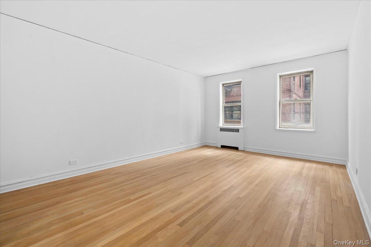 Coop Greystone  Bronx, NY 10463, MLS-973508-5