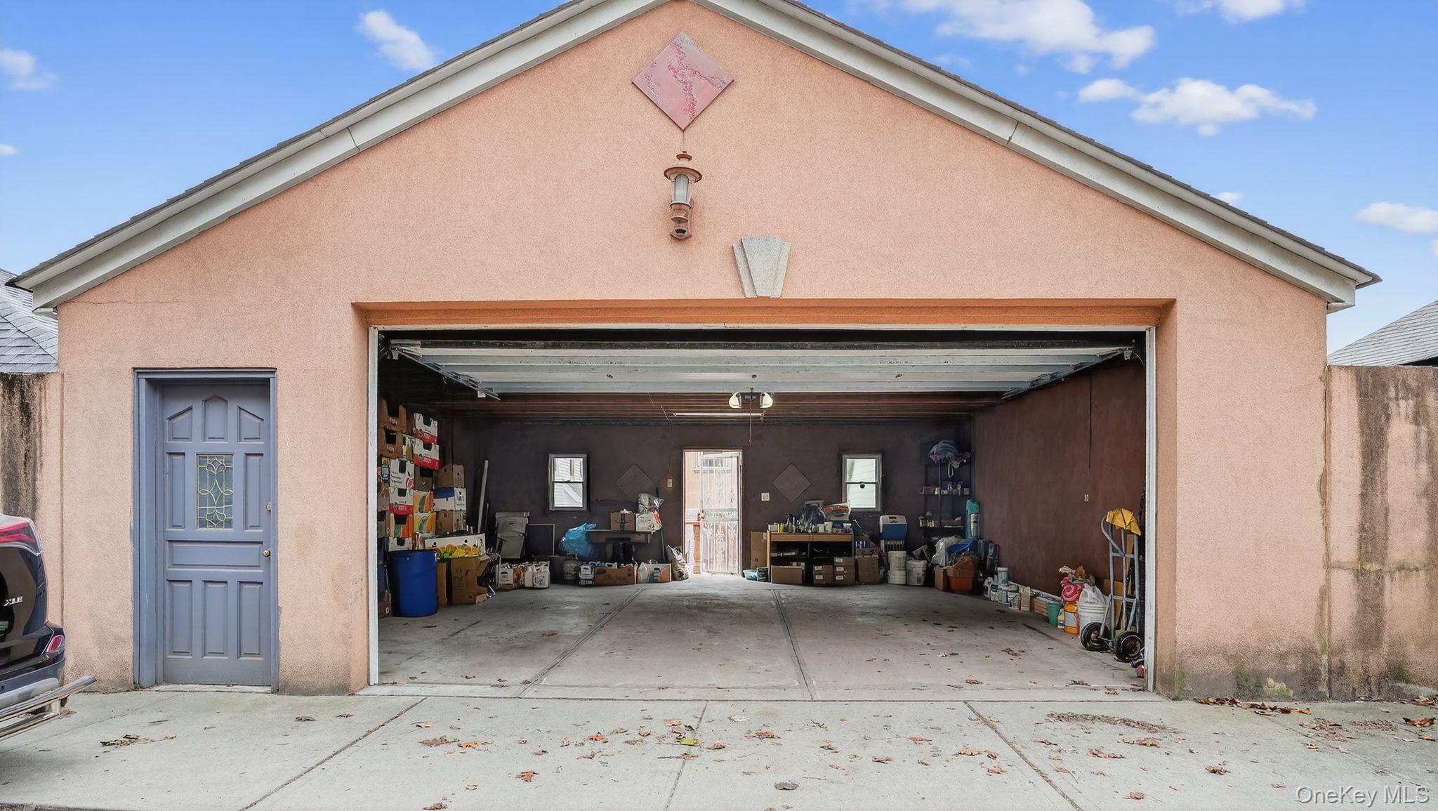 Single Family Park  Queens, NY 11421, MLS-973513-22