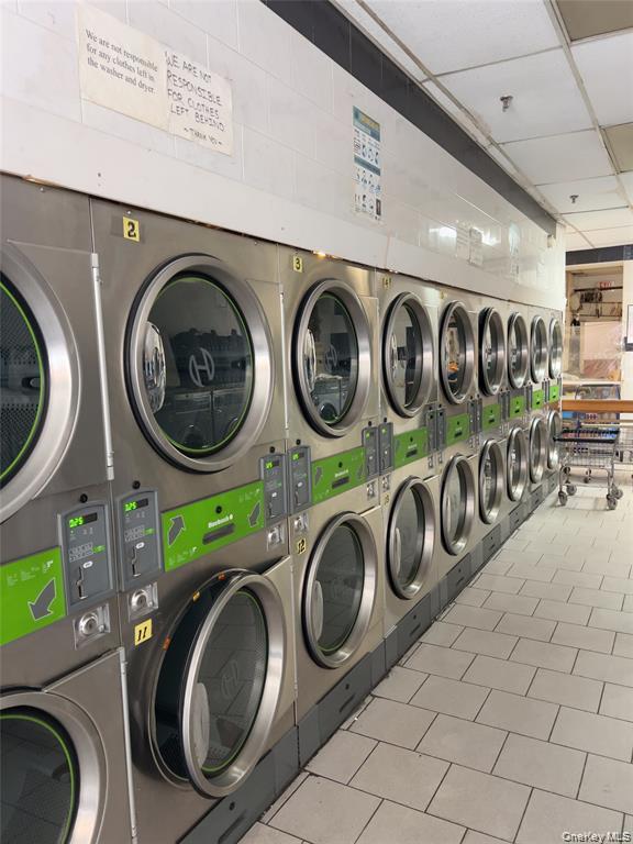 Single Family Junction  Queens, NY 11369, MLS-973516-4