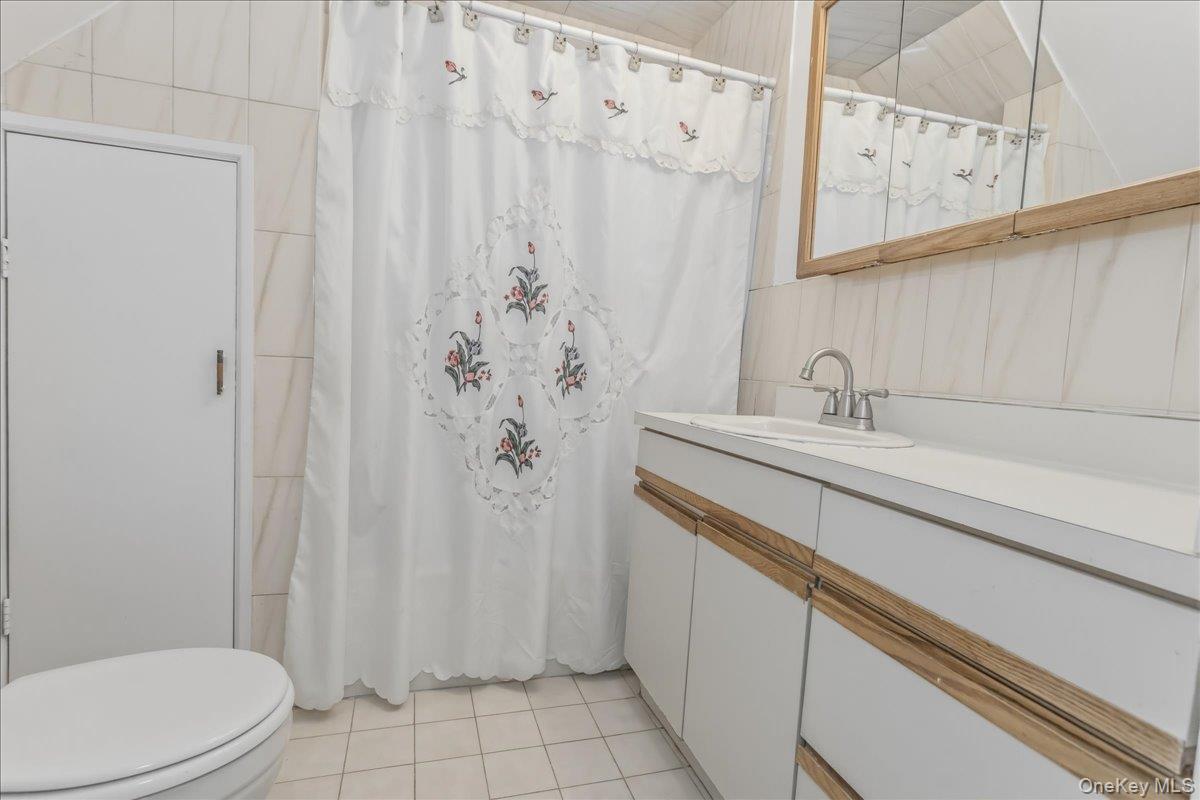 Single Family Nassau  Nassau County, NY 11040, MLS-973532-18