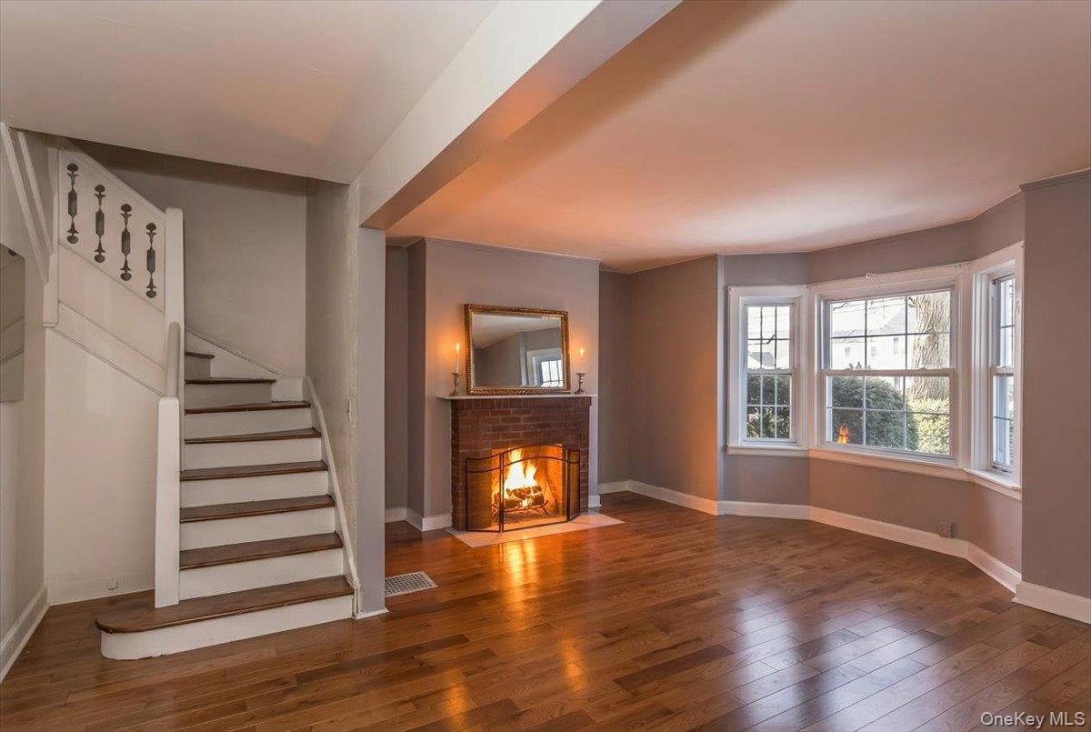 Single Family Nassau  Nassau County, NY 11040, MLS-973532-3