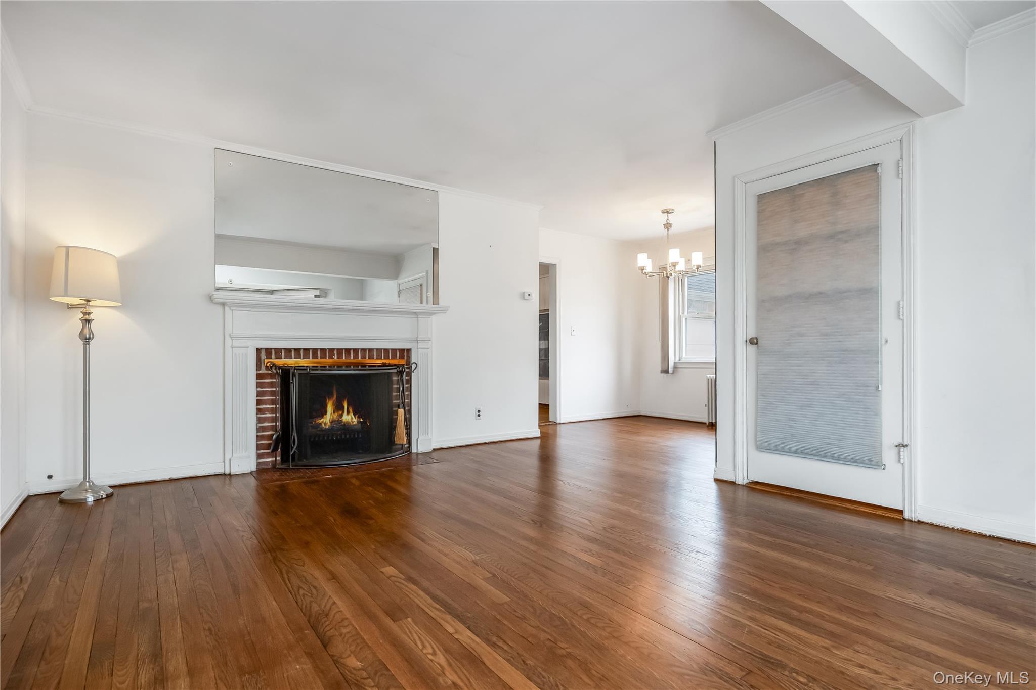 Single Family Greystone  Nassau County, NY 11570, MLS-973549-5