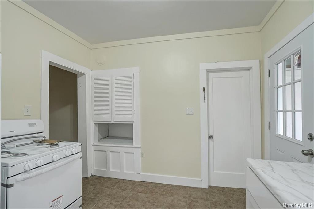 Single Family Kingston  Orange County, NY 12771, MLS-973559-9