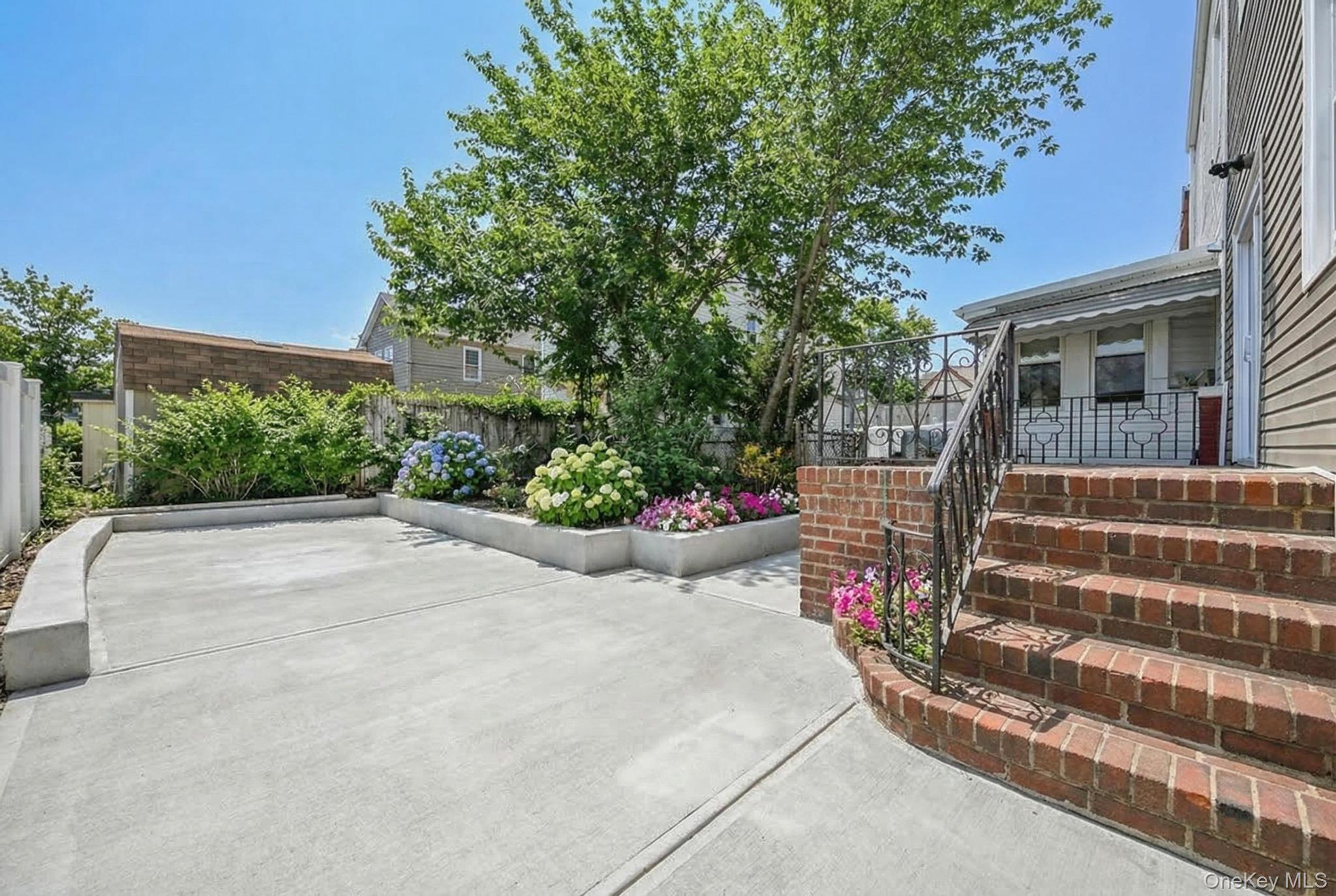 Single Family 104th Queens, NY 11418, MLS-973563-2