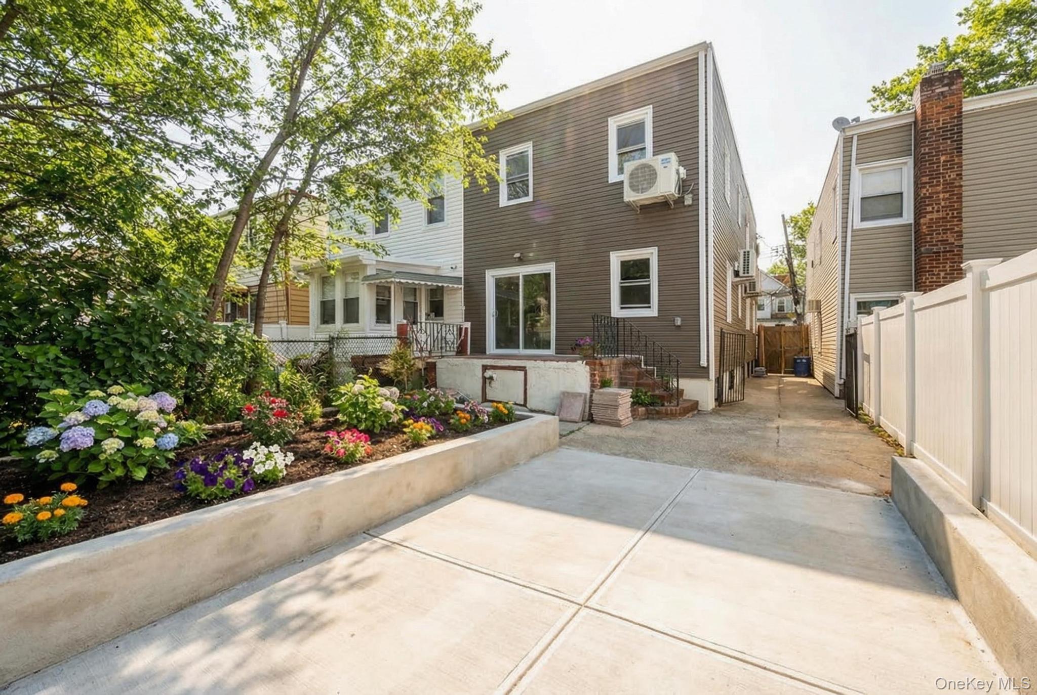 Single Family 104th Queens, NY 11418, MLS-973563-3