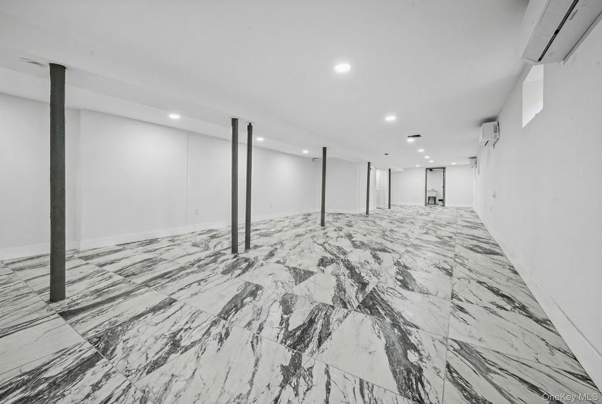 Single Family 104th Queens, NY 11418, MLS-973563-6