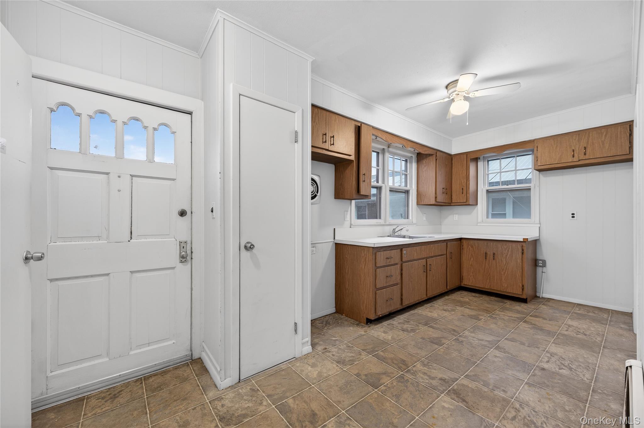 Single Family 24th  Suffolk County, NY 11746, MLS-973567-12