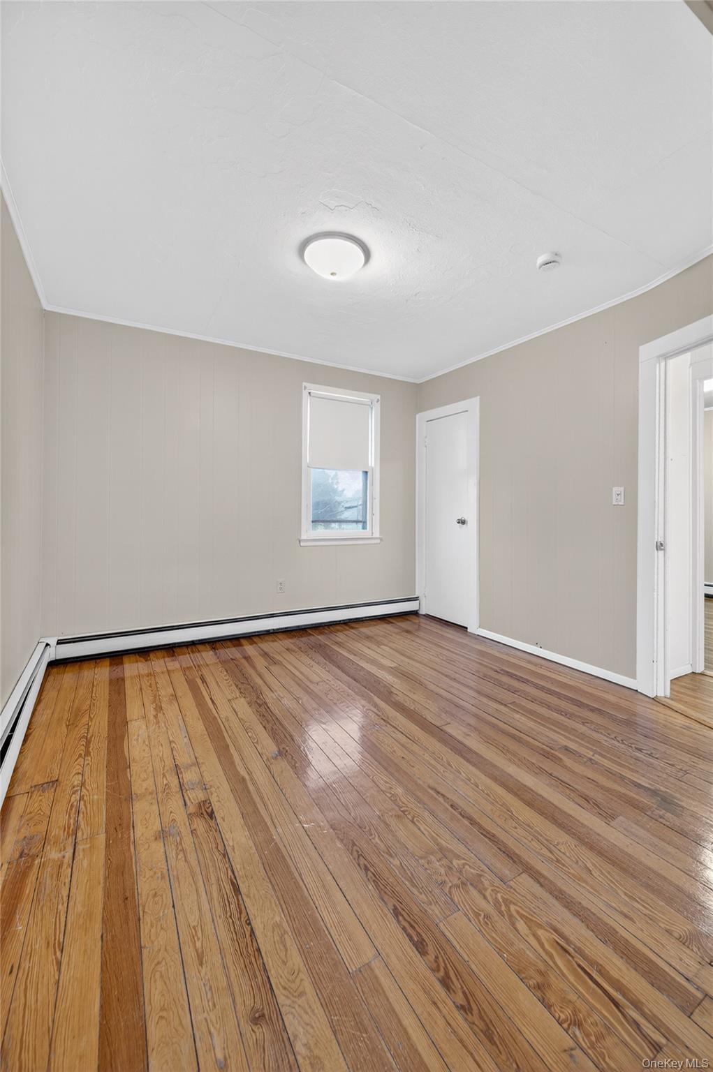 Single Family 24th  Suffolk County, NY 11746, MLS-973567-20