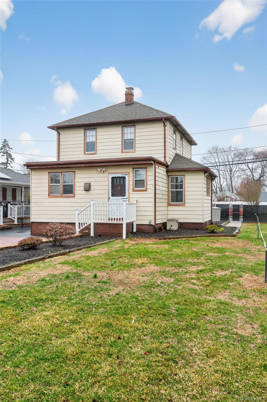 Single Family 24th  Suffolk County, NY 11746, MLS-973567-30