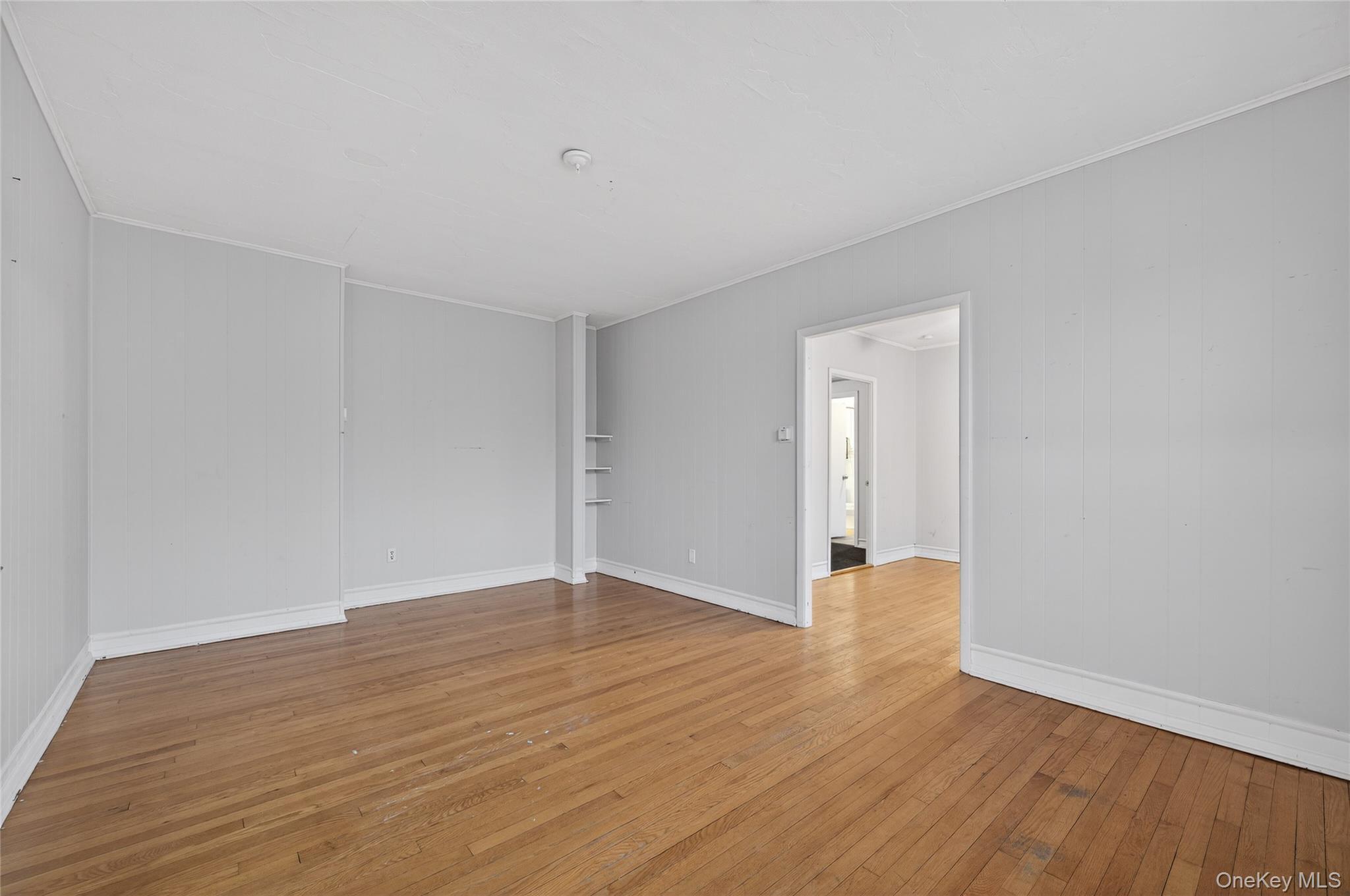 Single Family 24th  Suffolk County, NY 11746, MLS-973567-7