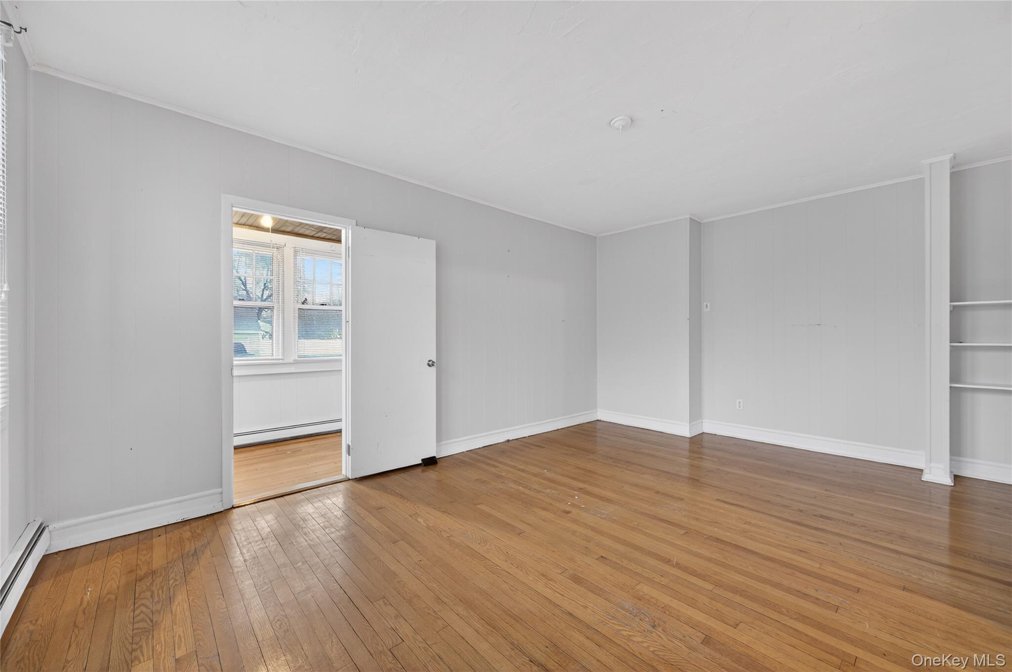 Single Family 24th  Suffolk County, NY 11746, MLS-973567-8