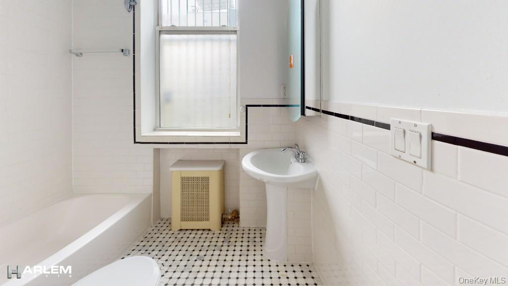 Single Family W 145th  Manhattan, NY 10031, MLS-973575-17