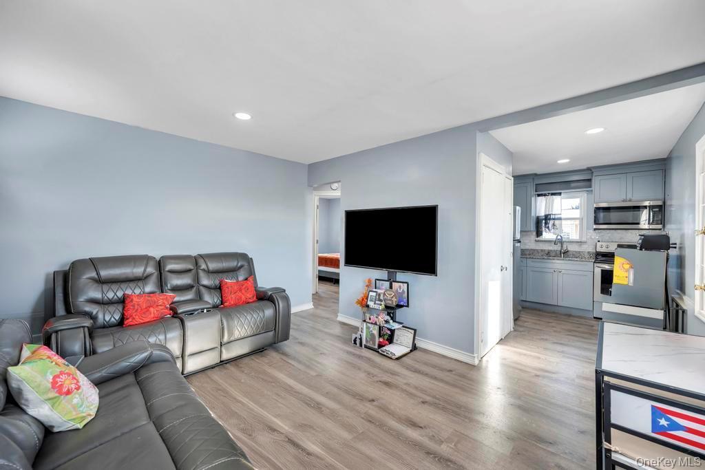 Single Family 5th  Suffolk County, NY 11706, MLS-973576-10