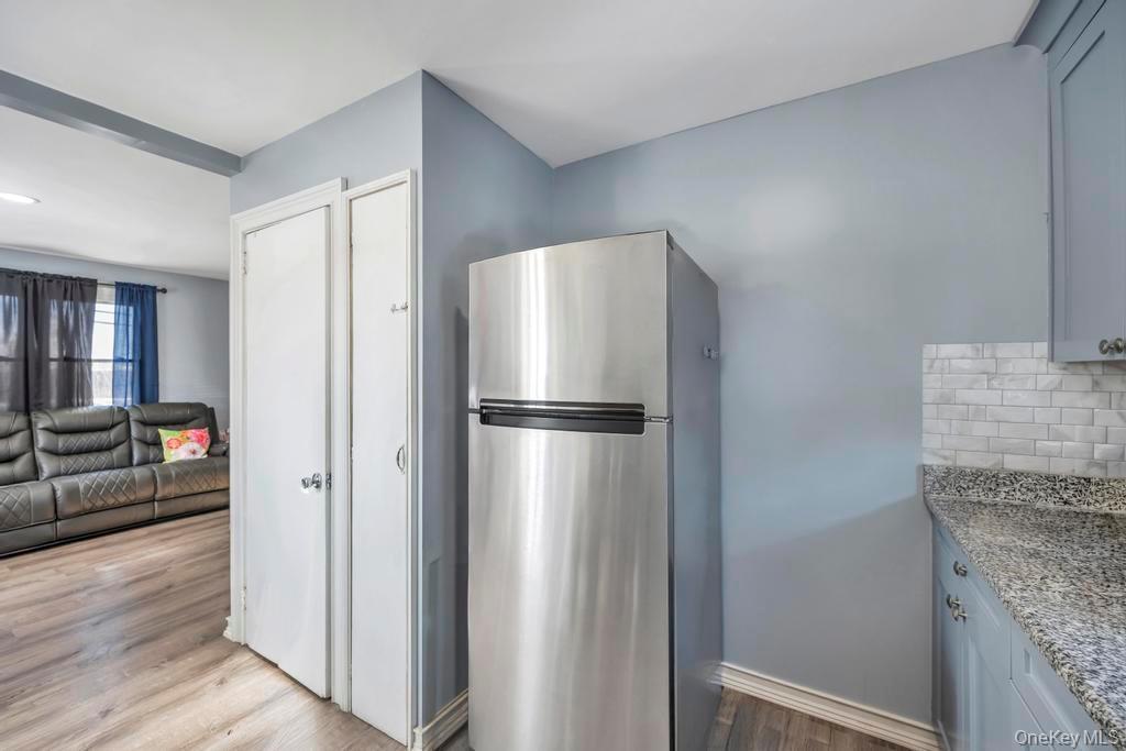 Single Family 5th  Suffolk County, NY 11706, MLS-973576-14