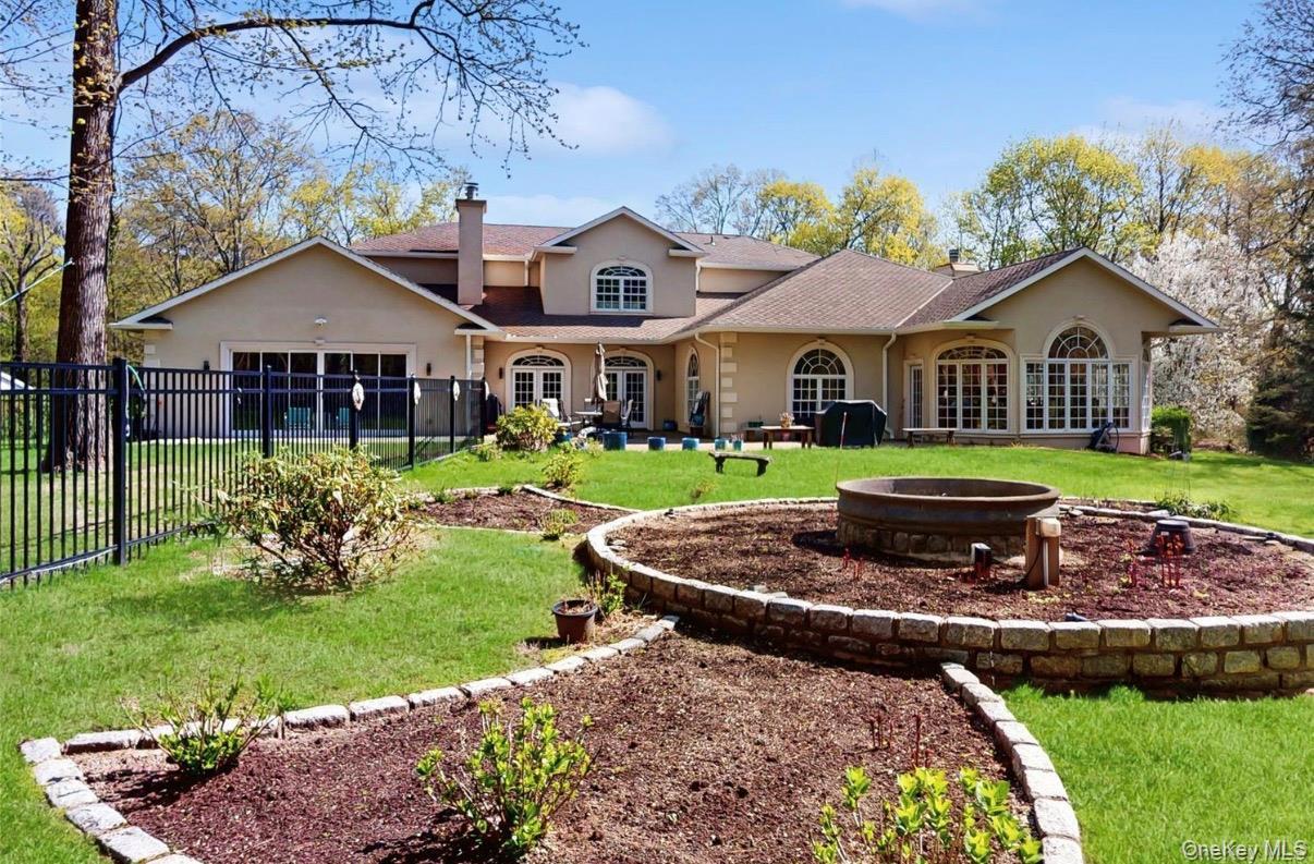 Single Family Duck Pond  Nassau County, NY 11560, MLS-973588-28