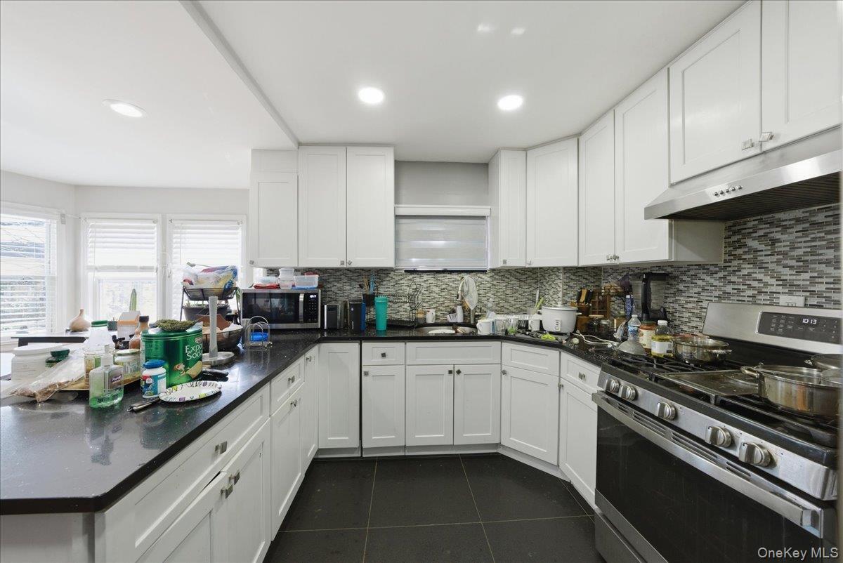 Single Family 208th Queens, NY 11428, MLS-973589-3