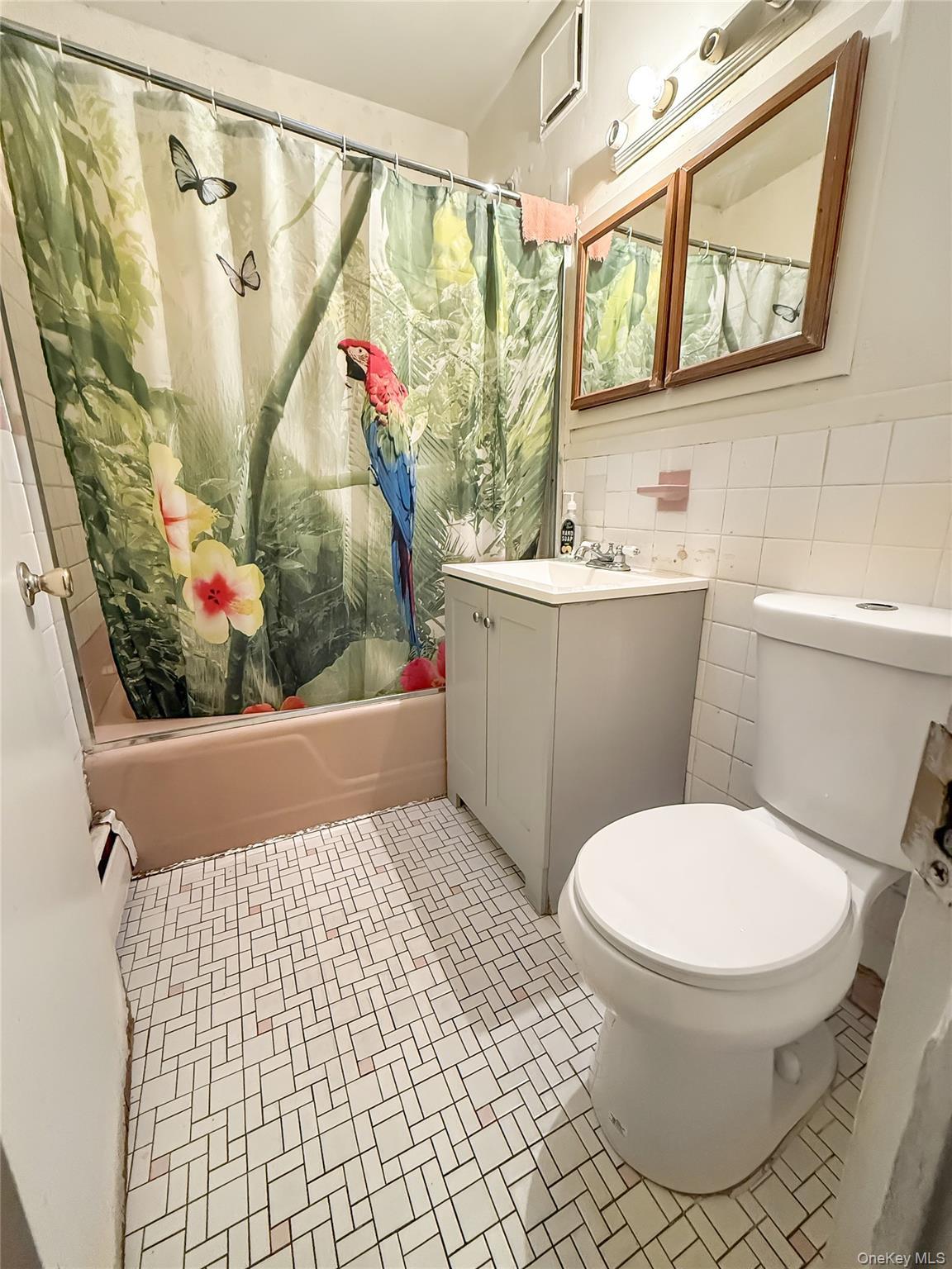 Single Family Baychester Bronx, NY 10466, MLS-973593-4
