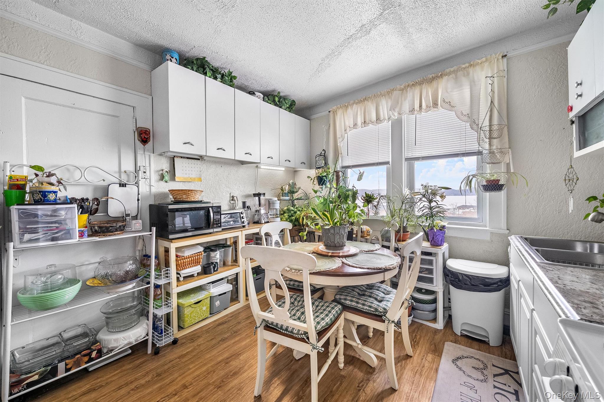 Single Family Secor  Westchester County, NY 10562, MLS-973596-38