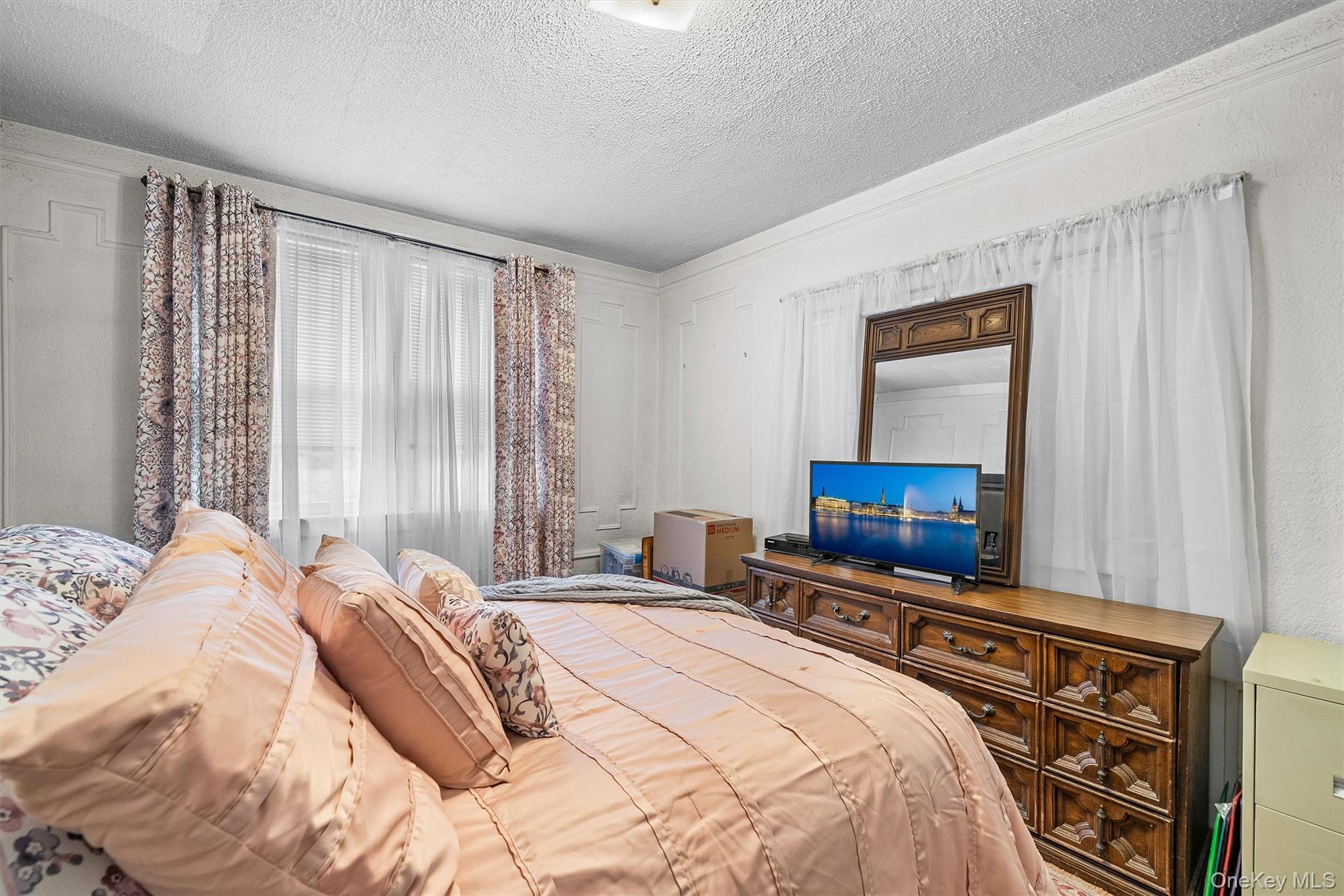 Single Family Secor  Westchester County, NY 10562, MLS-973596-42