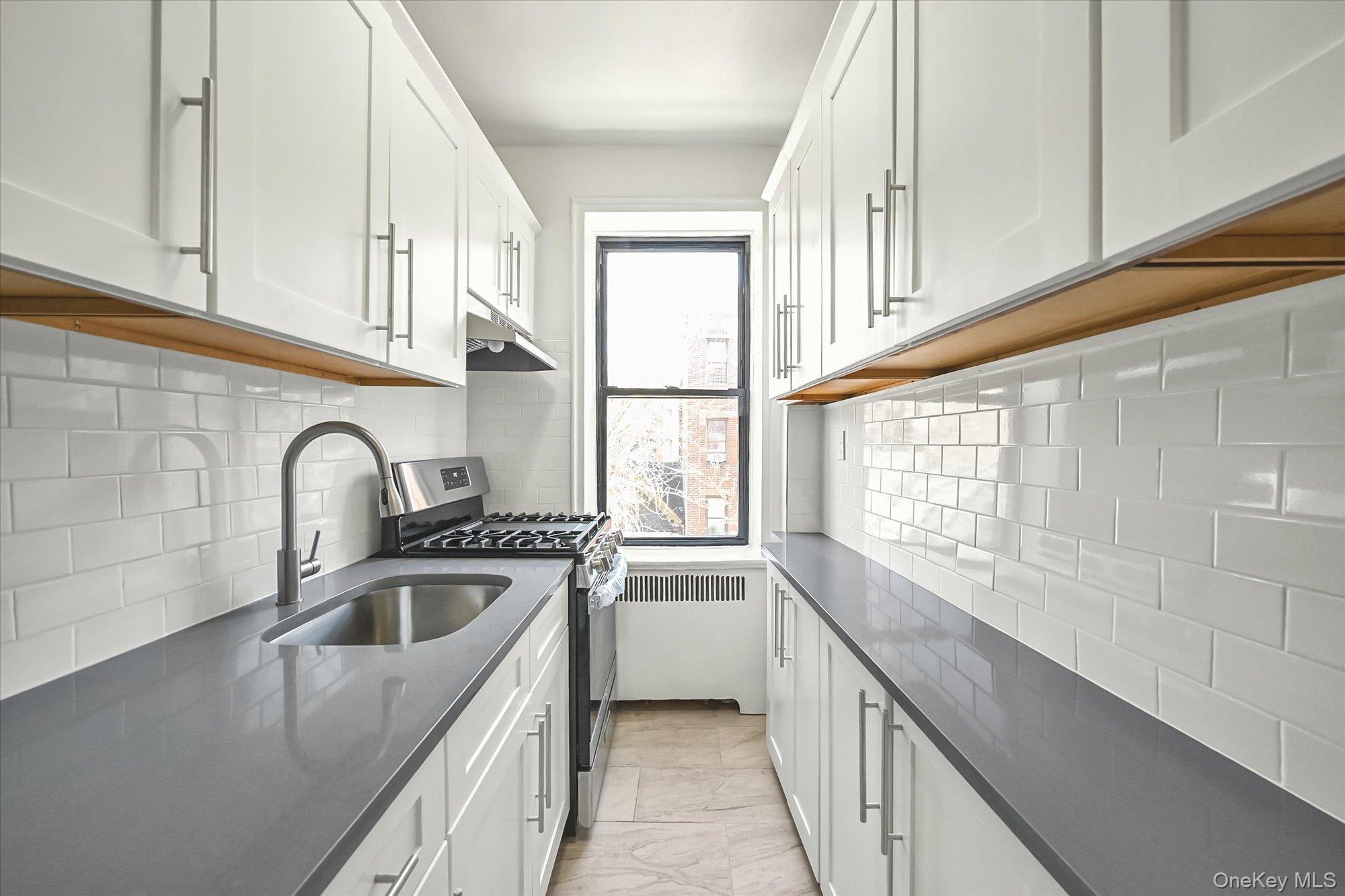 Coop Creston  Bronx, NY 10468, MLS-973616-10