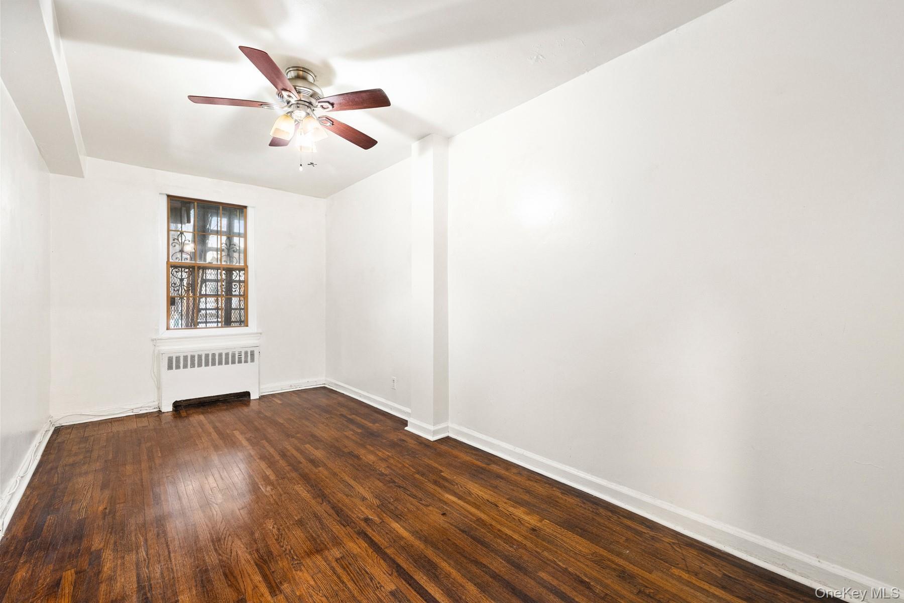 Single Family Hammersley Bronx, NY 10469, MLS-973618-15