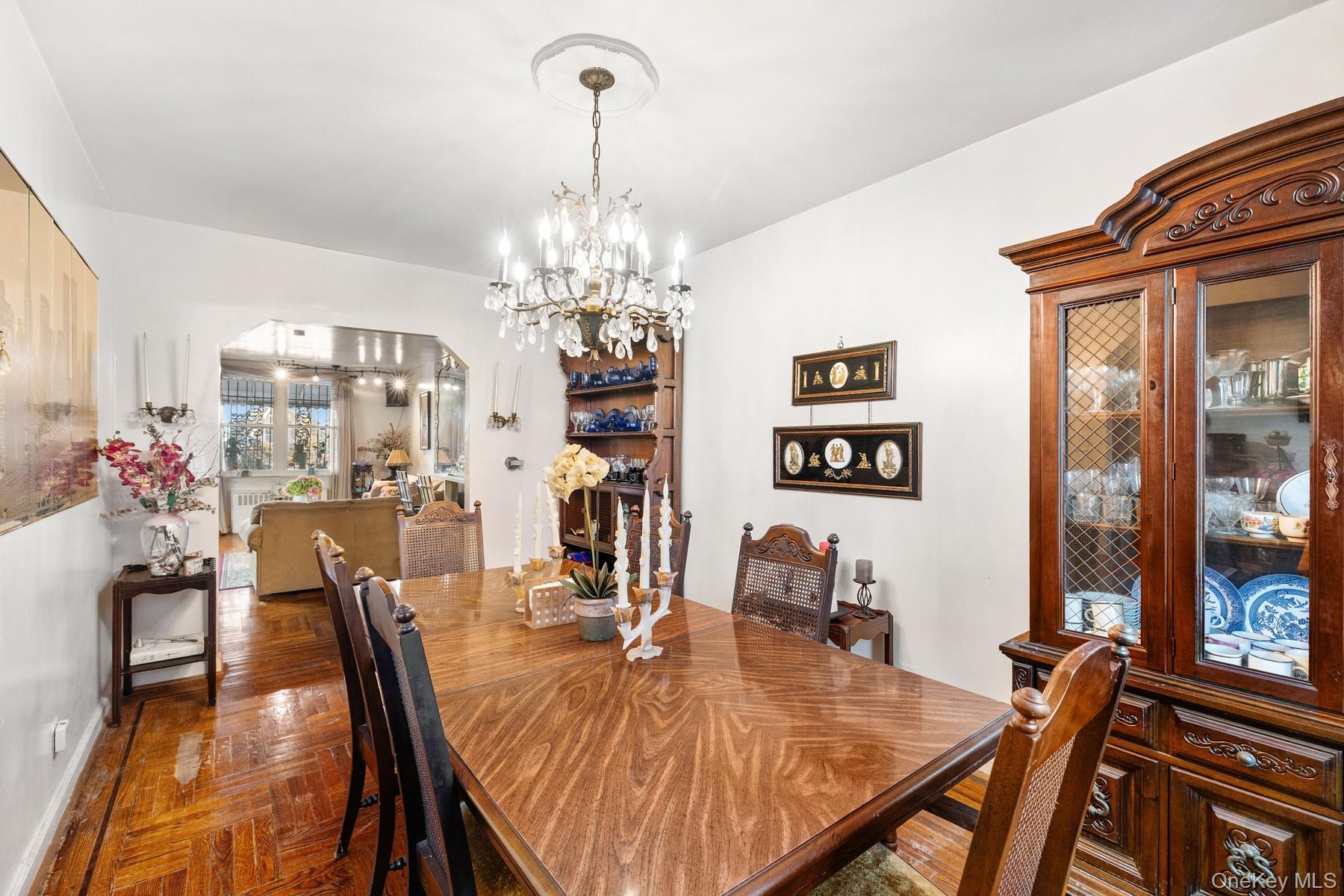 Single Family Hammersley Bronx, NY 10469, MLS-973618-4