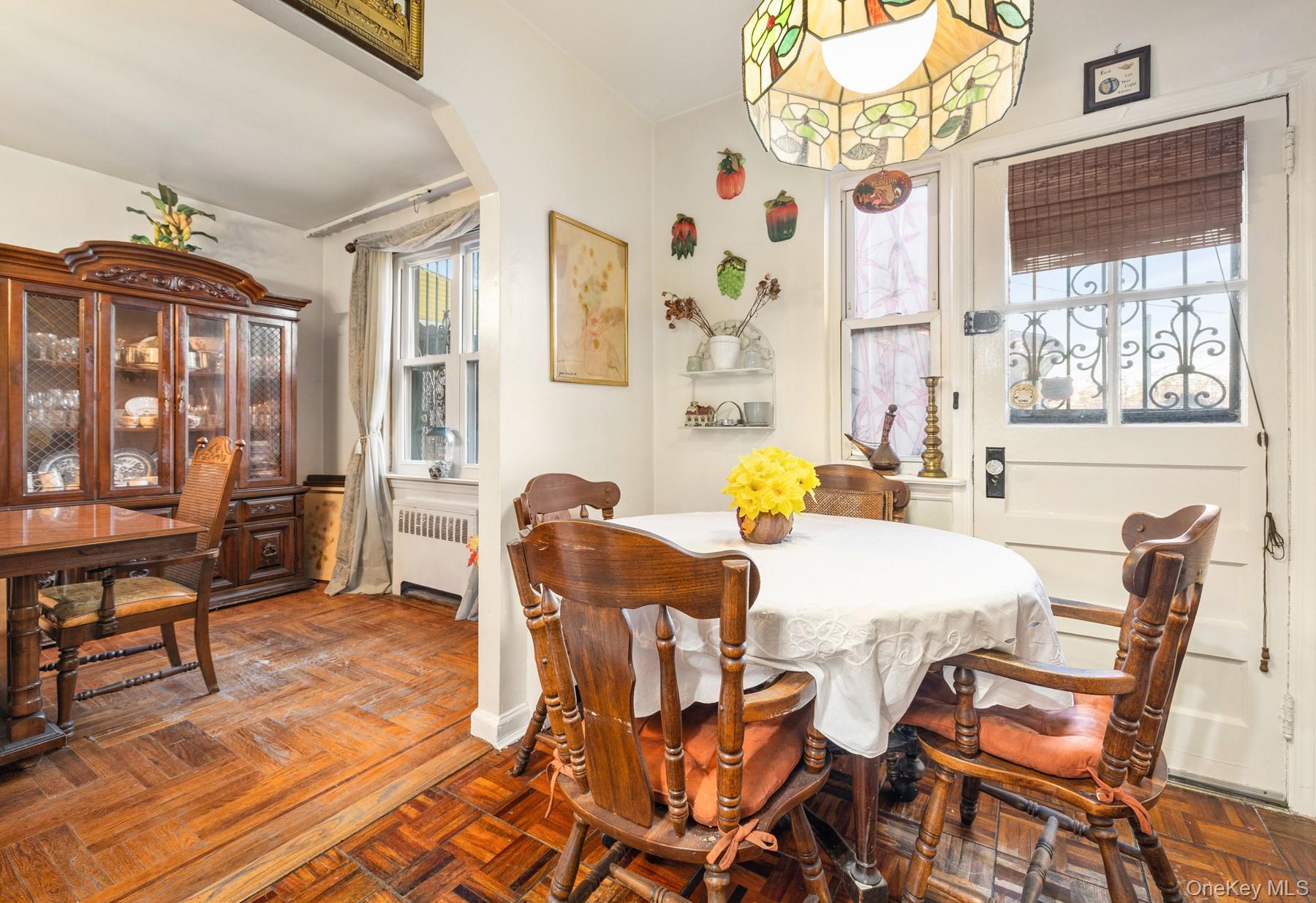 Single Family Hammersley Bronx, NY 10469, MLS-973618-5