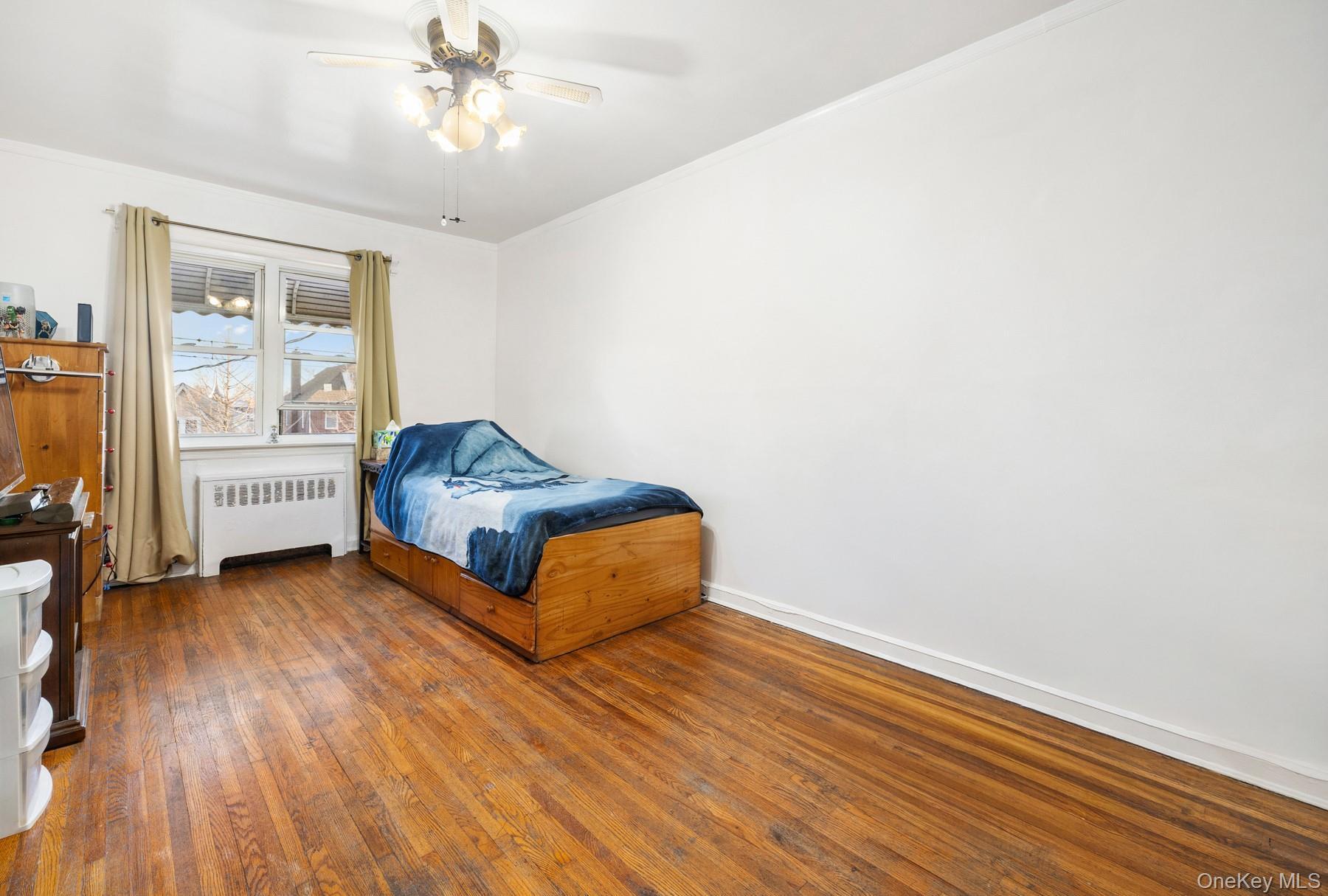 Single Family Hammersley Bronx, NY 10469, MLS-973618-8