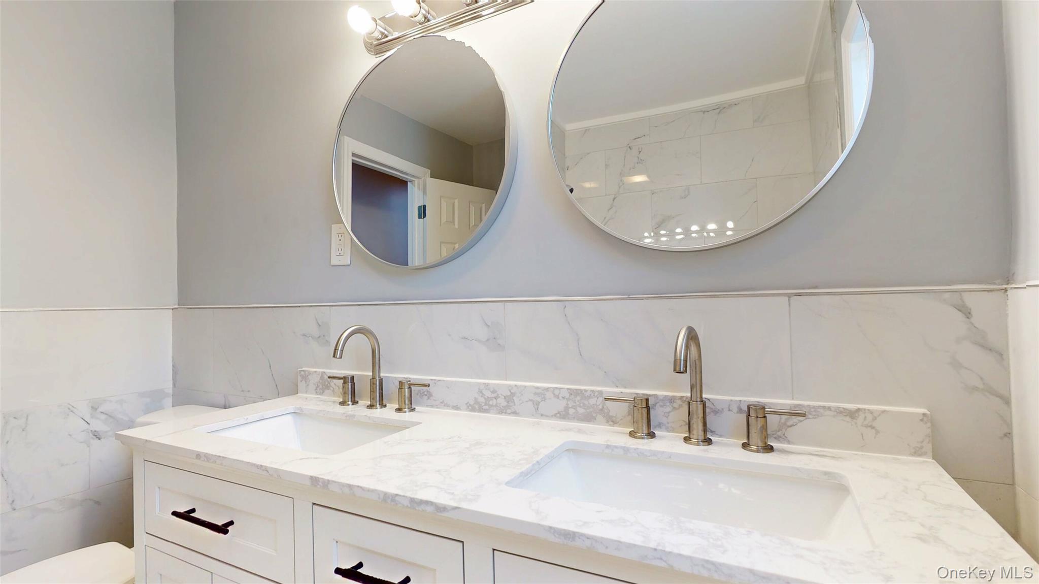 Single Family Gladstone  Orange County, NY 12586, MLS-973632-37