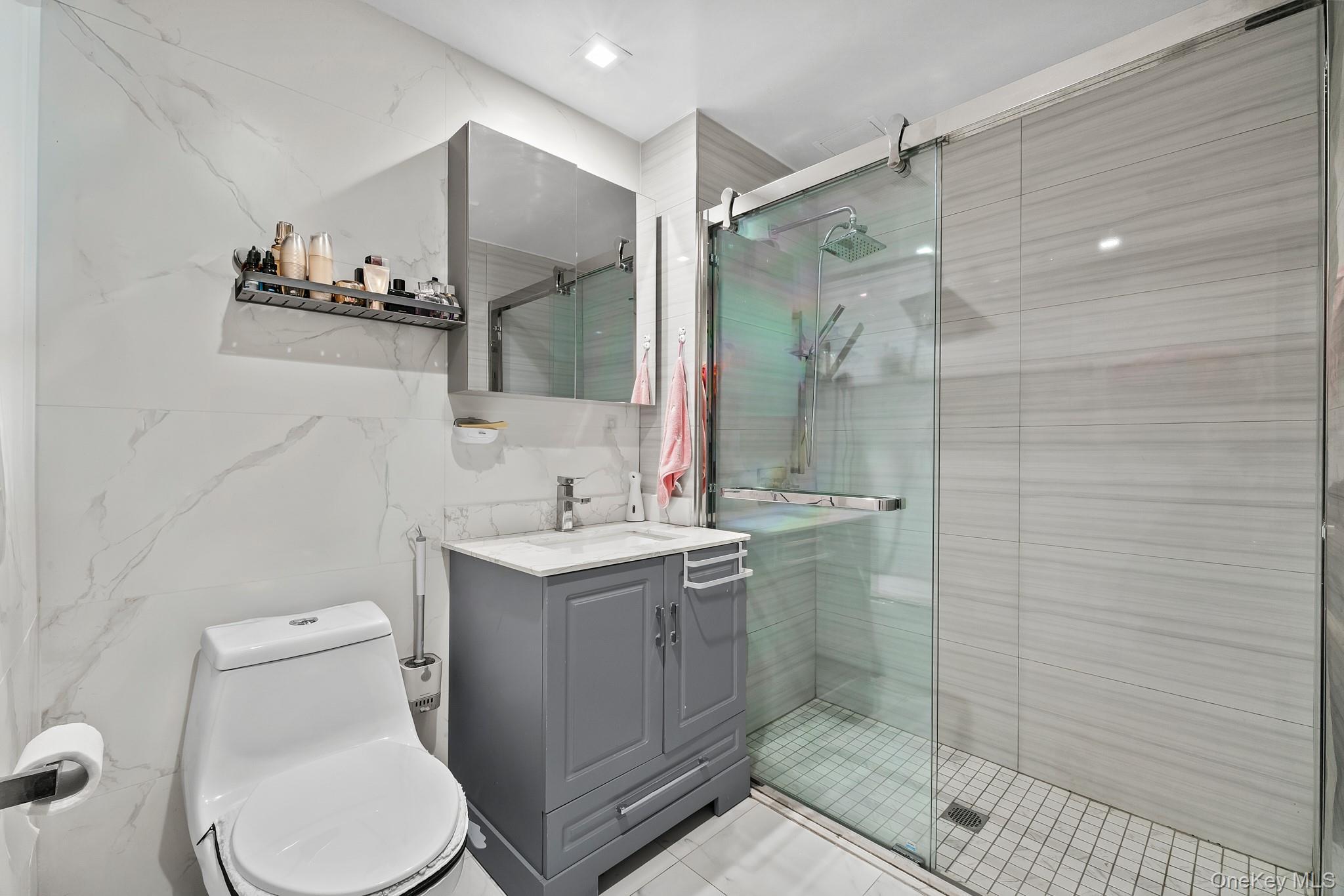 Condo Bowne  Queens, NY 11355, MLS-973640-13