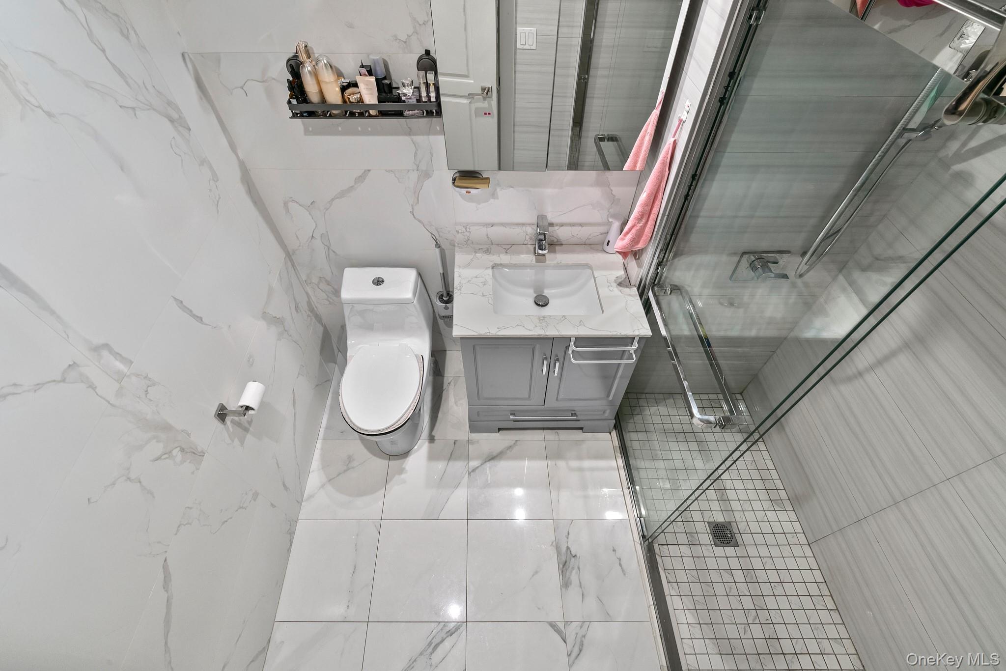 Condo Bowne  Queens, NY 11355, MLS-973640-14