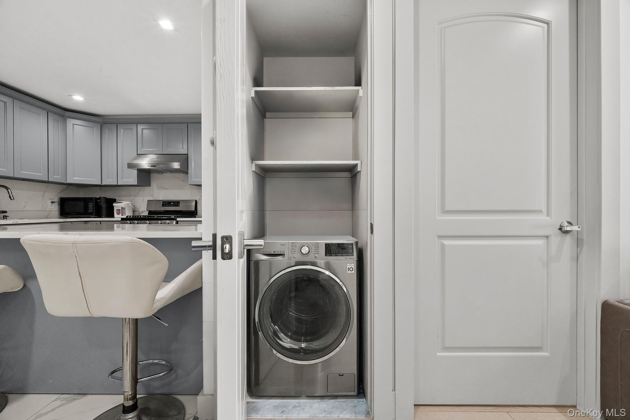 Condo Bowne  Queens, NY 11355, MLS-973640-15