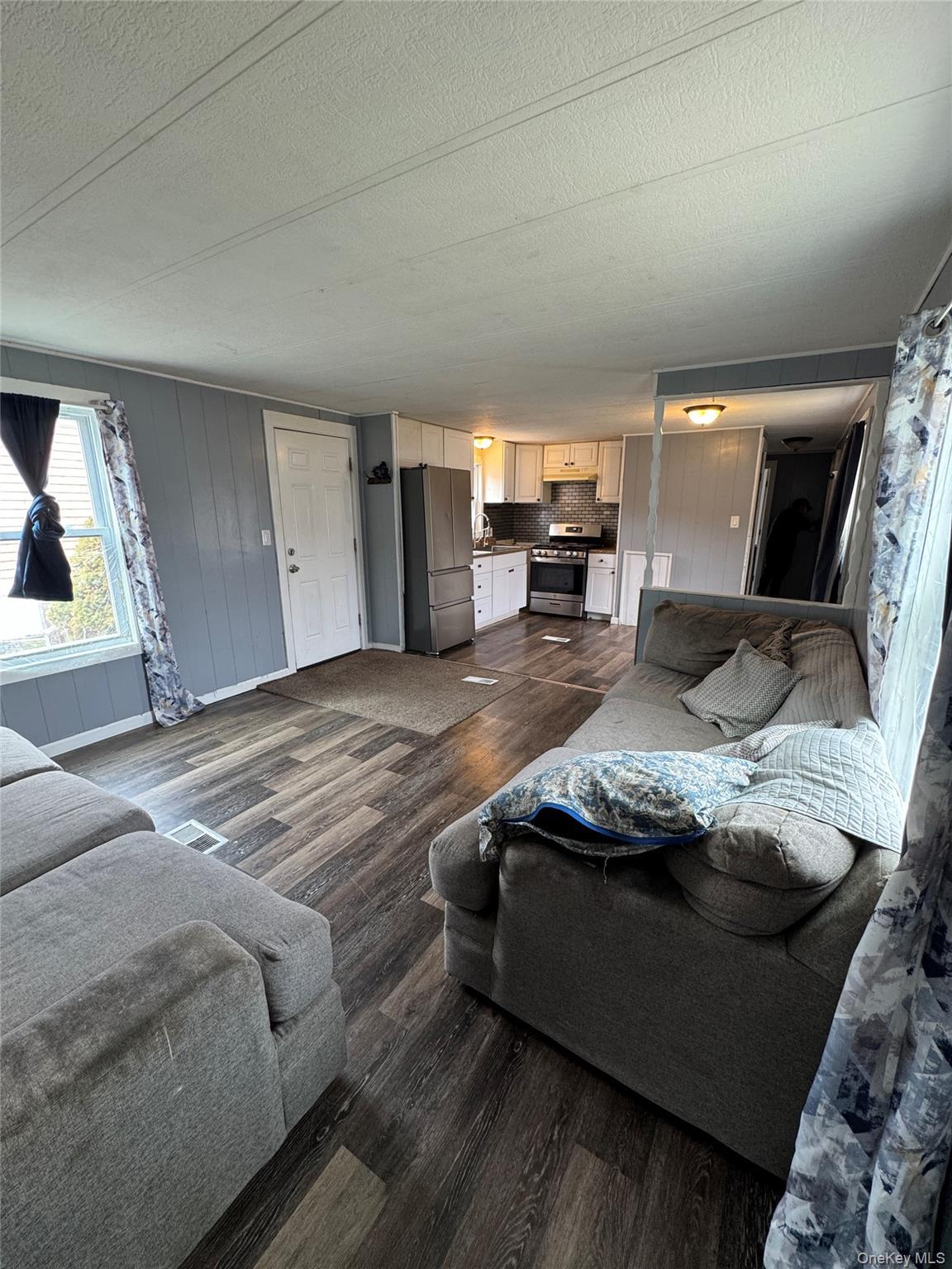 Single Family Sheafe Dutchess County, NY 12601, MLS-973657-4