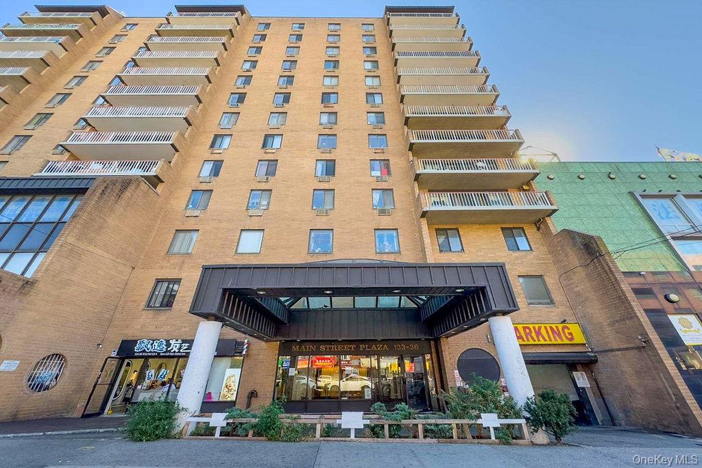 Condo 41st  Queens, NY 11355, MLS-973660-16