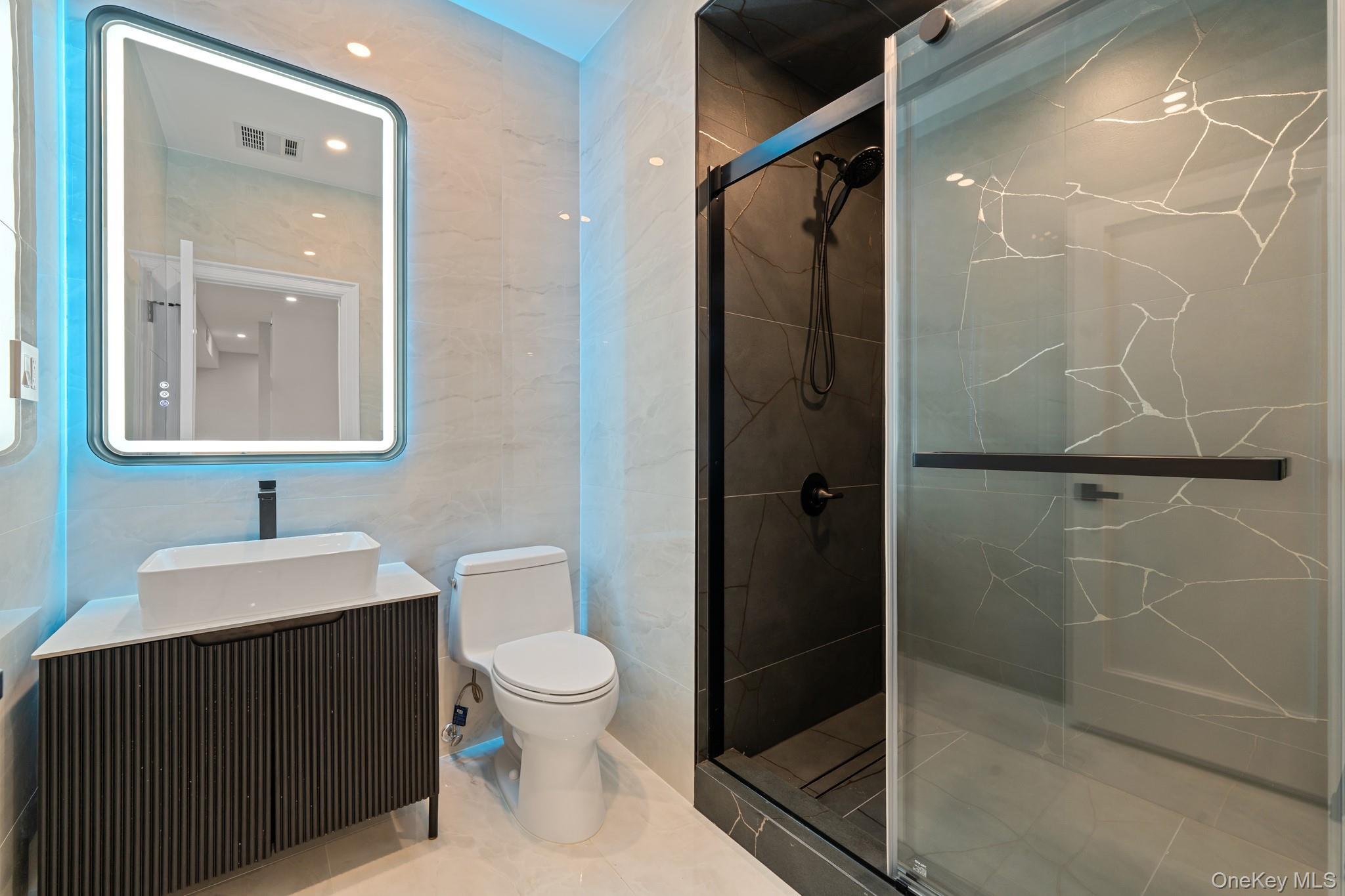 Single Family 81st  Queens, NY 11004, MLS-973661-17