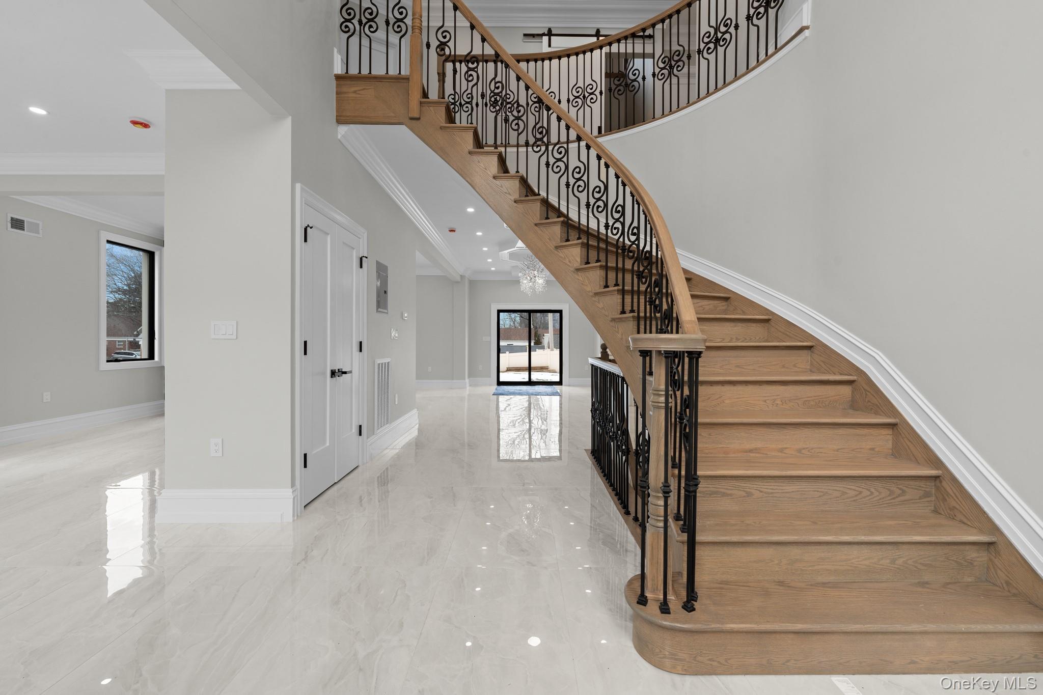 Single Family 81st  Queens, NY 11004, MLS-973661-9