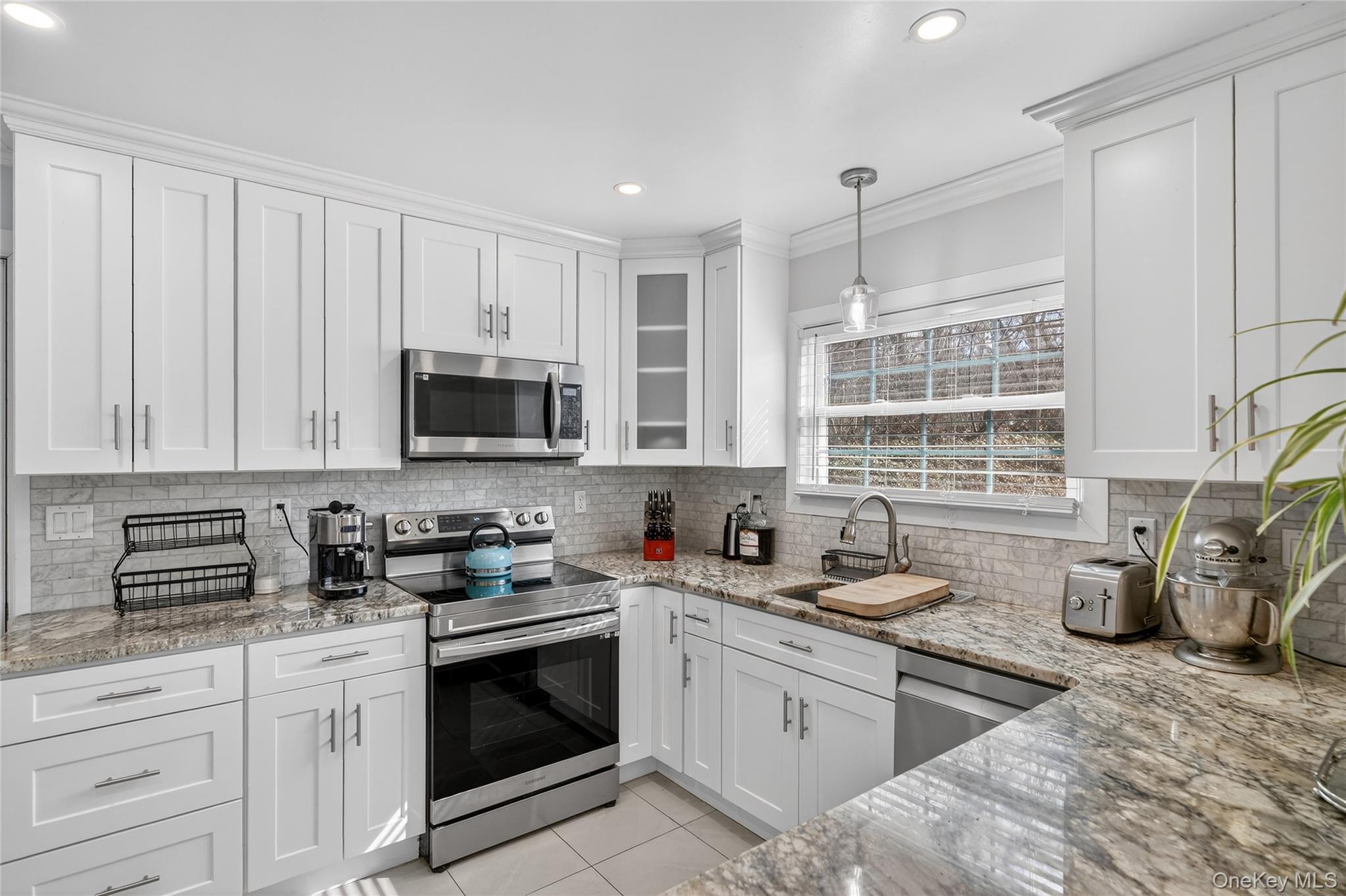 Single Family Highland  Westchester County, NY 10562, MLS-973663-11