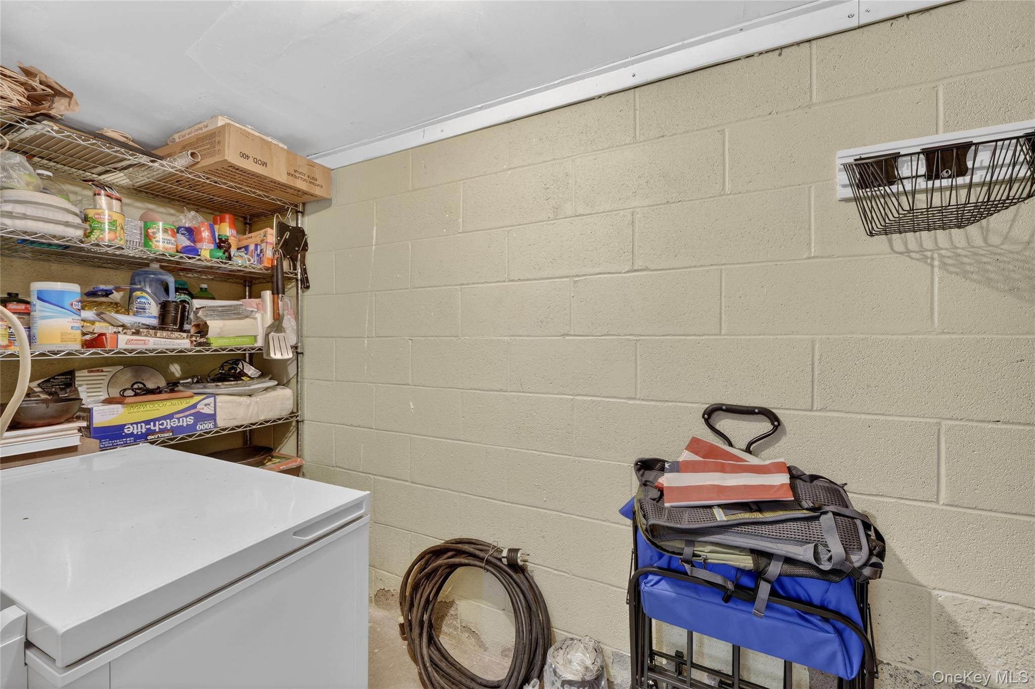 Single Family Highland  Westchester County, NY 10562, MLS-973663-28