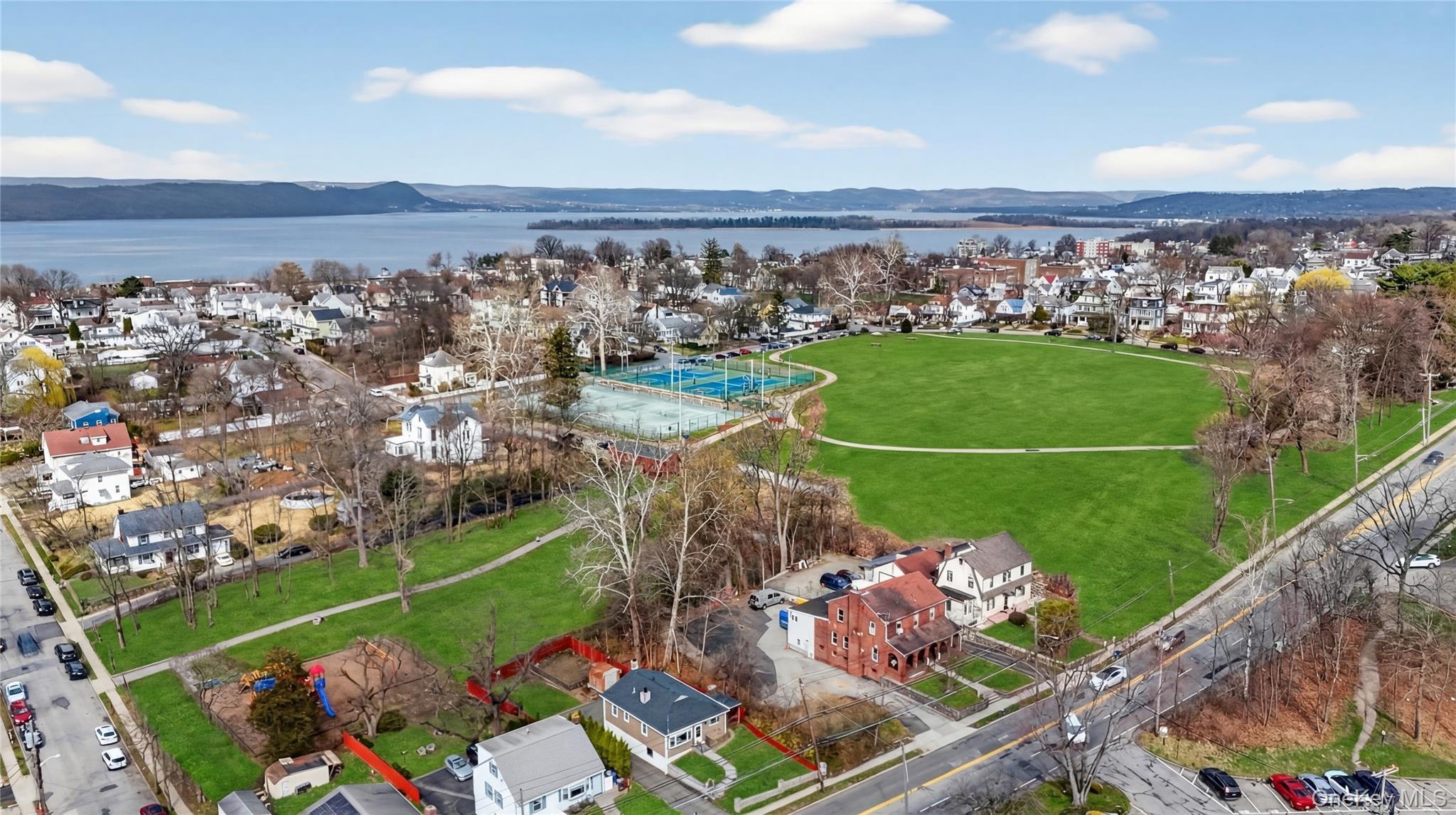 Single Family Highland  Westchester County, NY 10562, MLS-973663-41