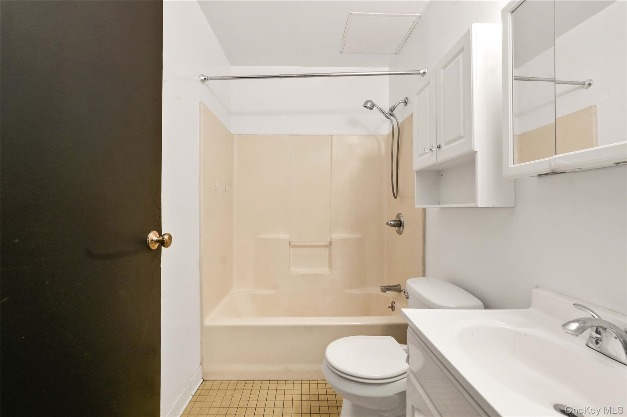 Single Family Astoria  Queens, NY 11102, MLS-973671-6