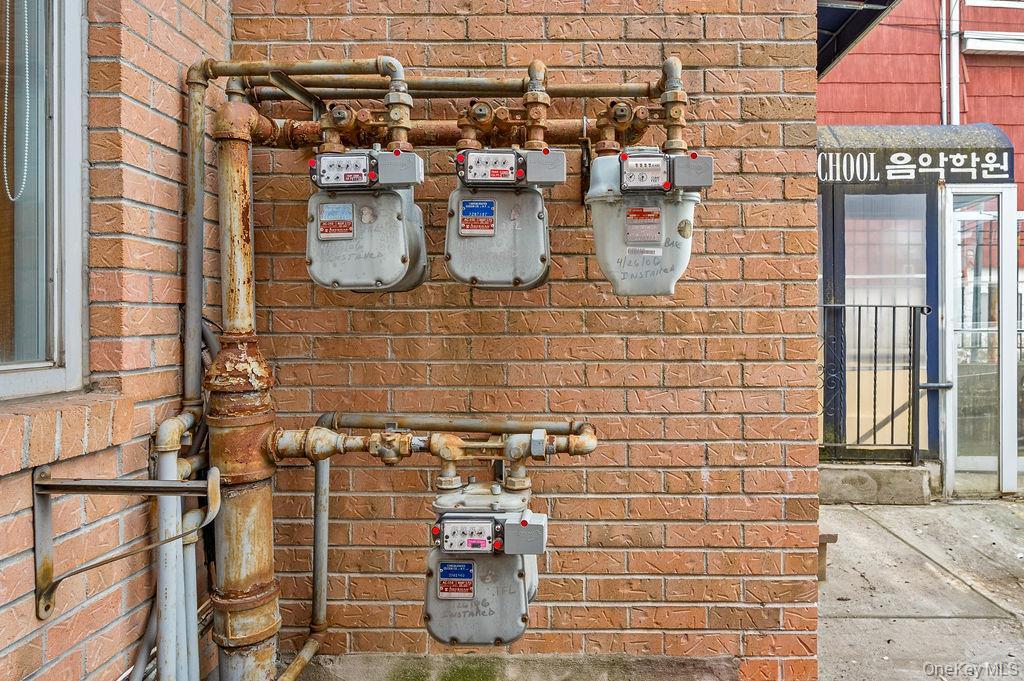 Single Family 162  Queens, NY 11358, MLS-973672-7