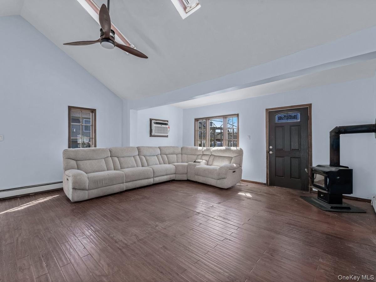 Single Family Hyannis  Nassau County, NY 11518, MLS-973679-5