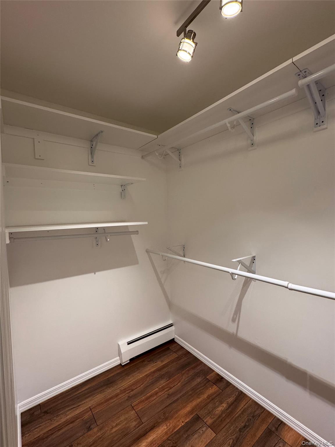 Condo Bass  Suffolk County, NY 11949, MLS-973680-29