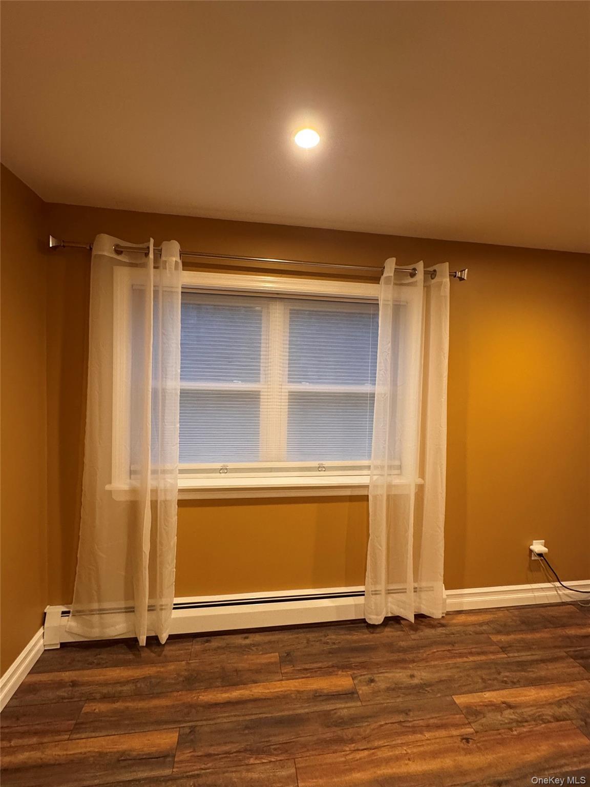 Condo Bass  Suffolk County, NY 11949, MLS-973680-36