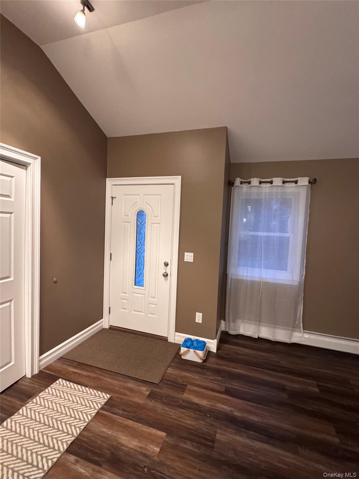 Condo Bass  Suffolk County, NY 11949, MLS-973680-5