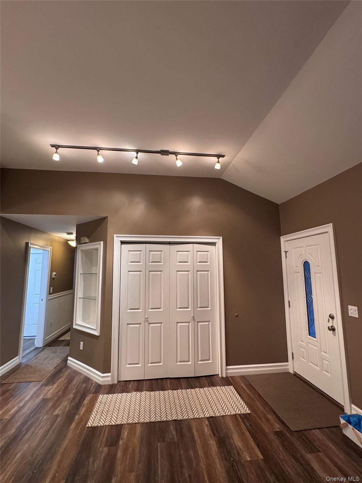 Condo Bass  Suffolk County, NY 11949, MLS-973680-6