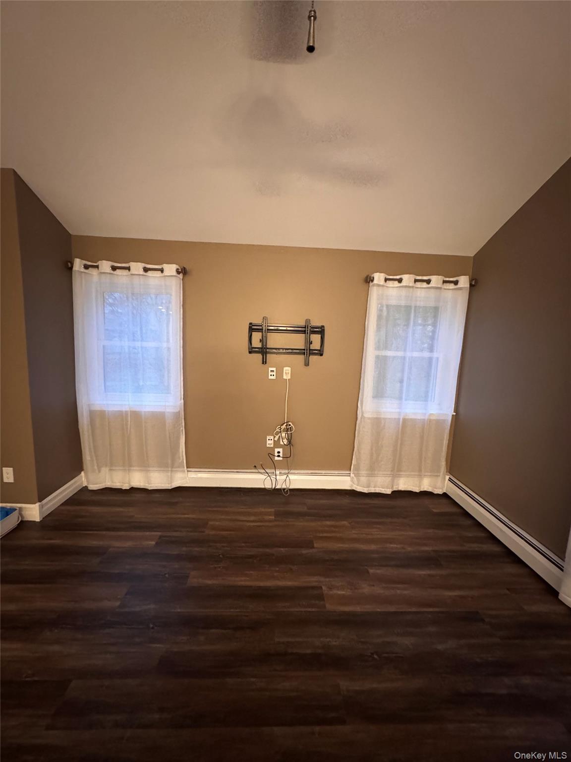 Condo Bass  Suffolk County, NY 11949, MLS-973680-8