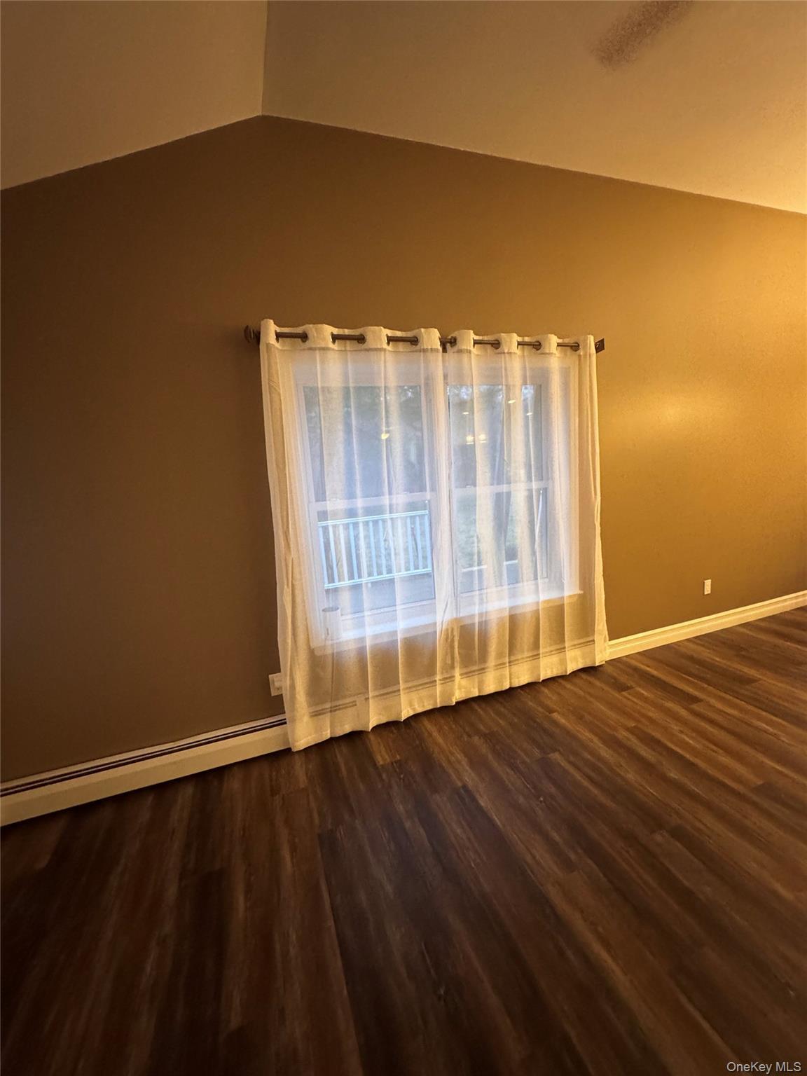 Condo Bass  Suffolk County, NY 11949, MLS-973680-9