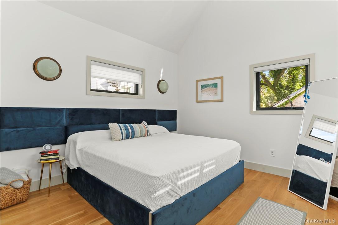 Single Family Rochelle Bronx, NY 10464, MLS-973685-21