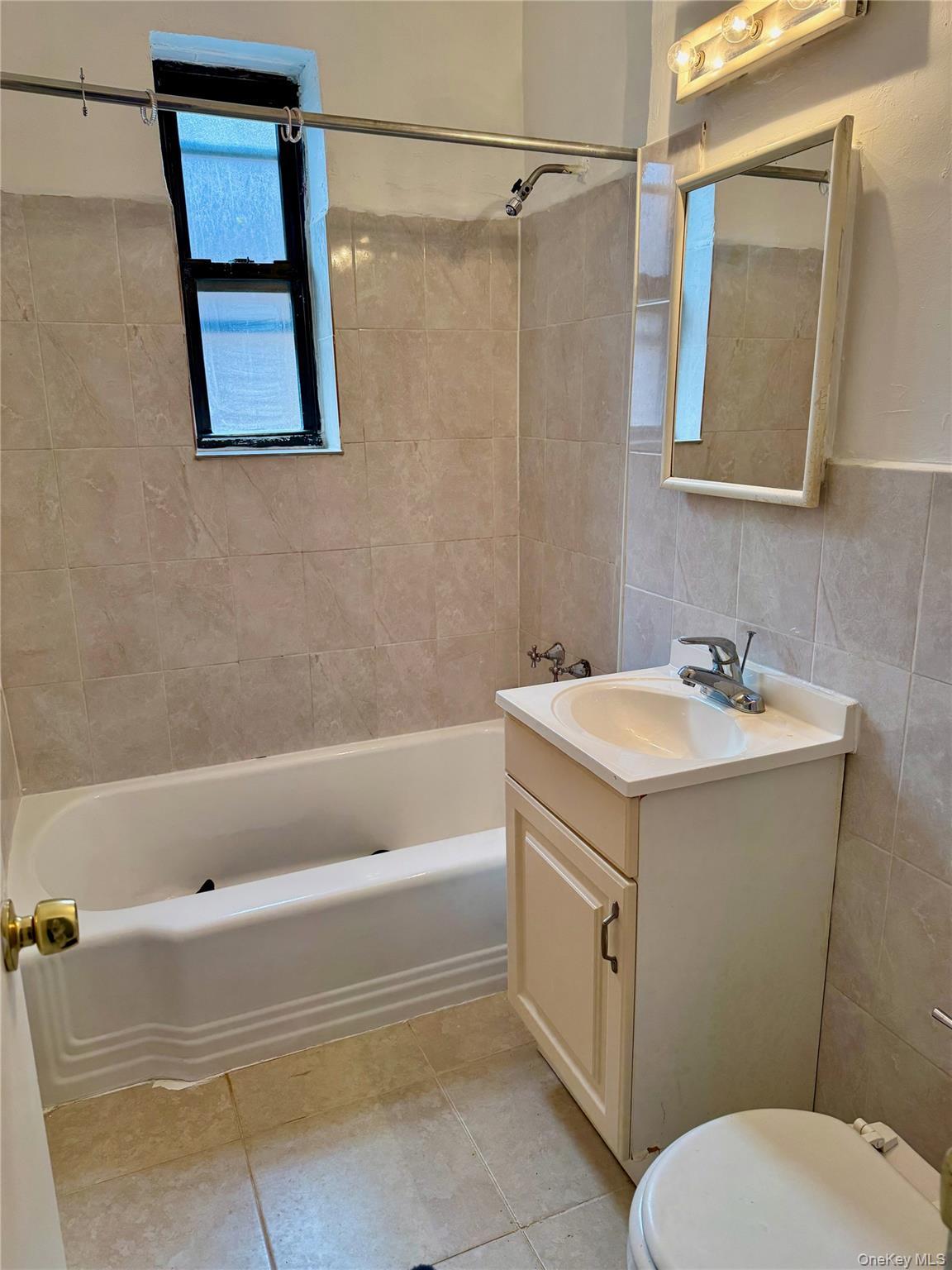 Apartment 38ave  Queens, NY 11355, MLS-973705-8